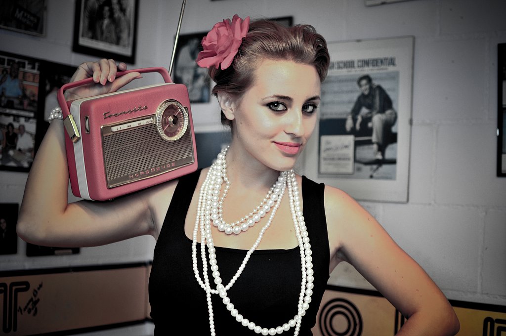 Radio Girl